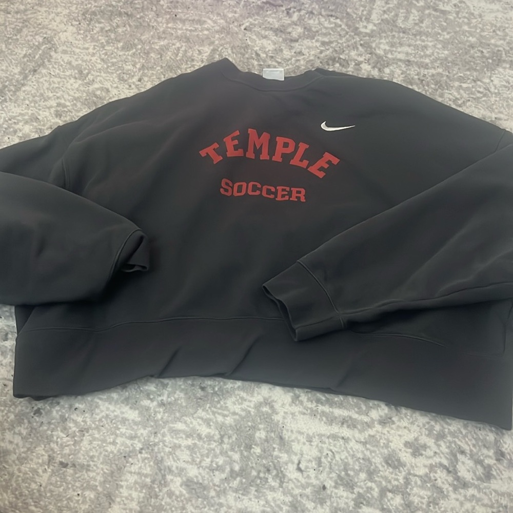 COPY - Cropped temple crewneck